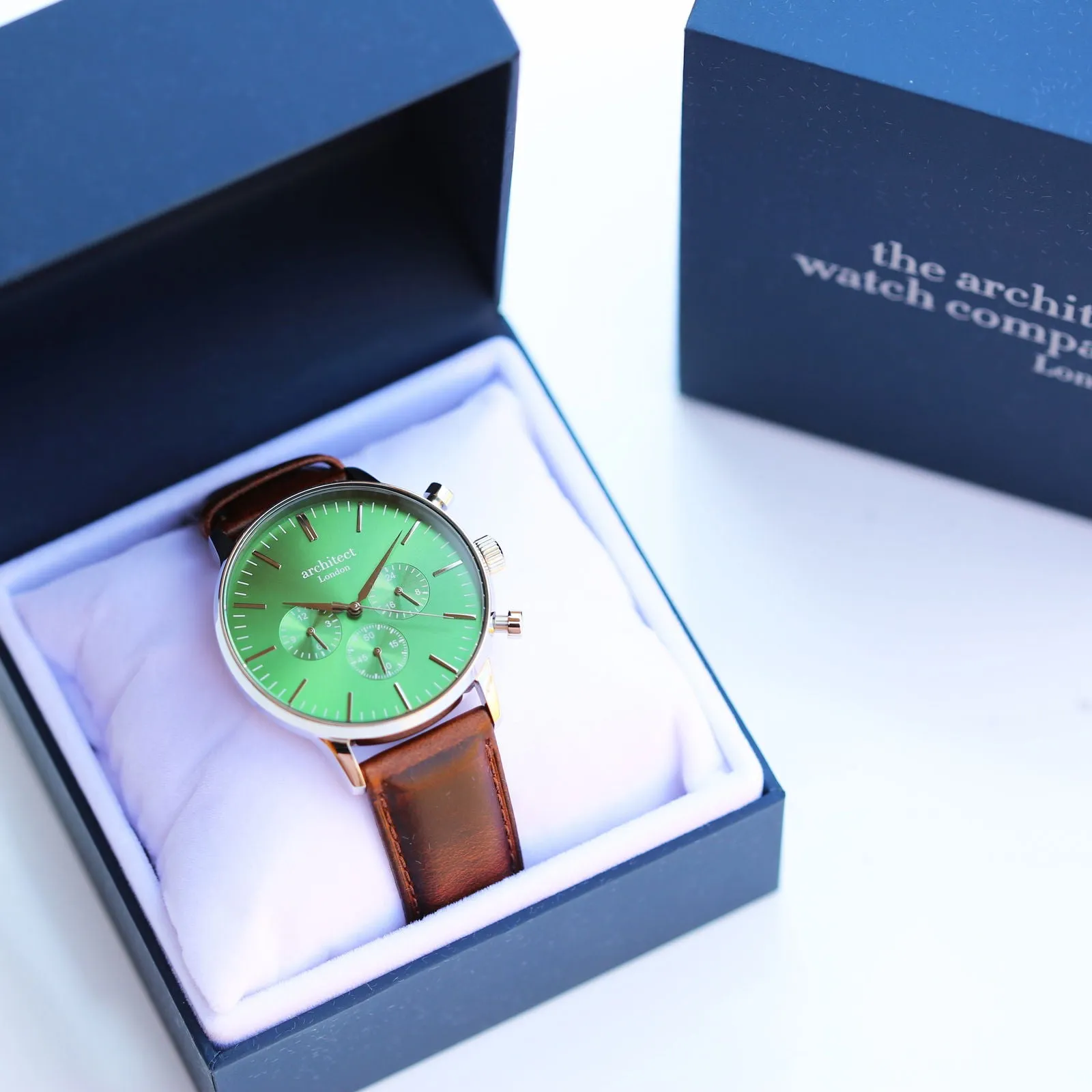 Contactless Payment Watch - Men's Envy Green Motivator, Walnut Strap, Modern Font Engraving