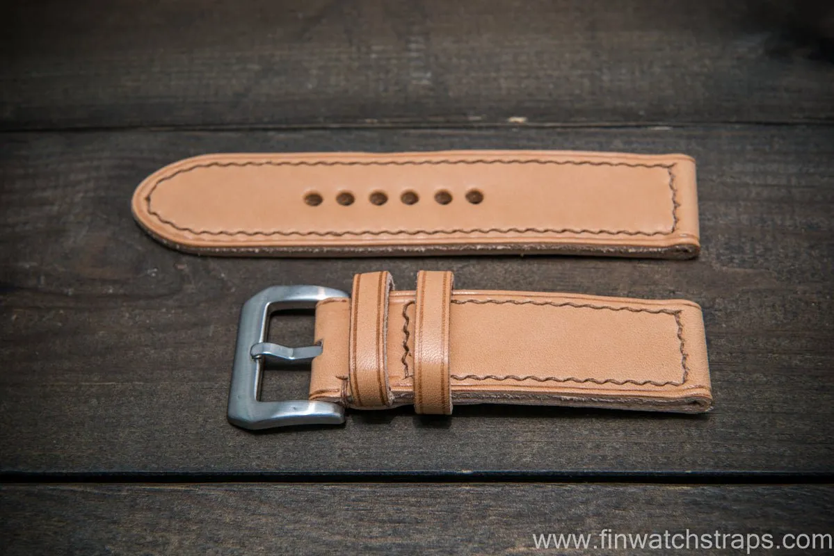 Italian Vachetta Oil Tan leather hand stitched watch band. Naturale color. Handmade in Finland.