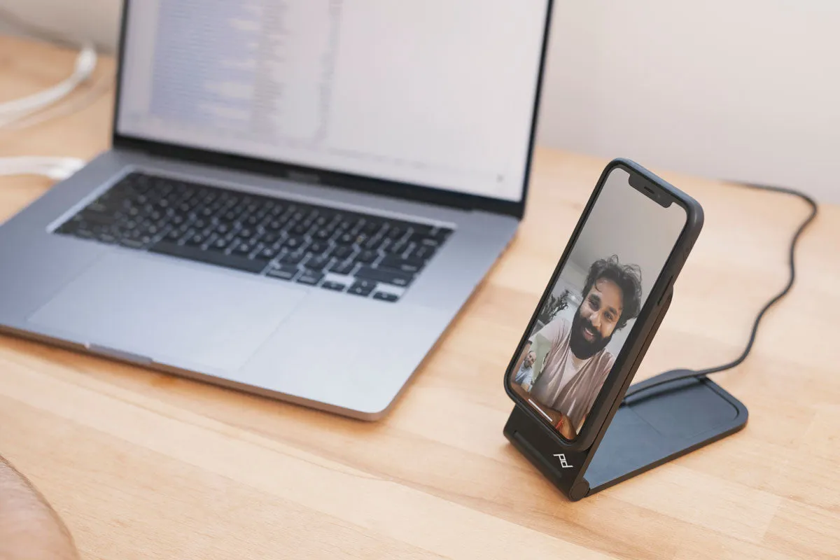 Peak Design Desk Wireless Charging Stand